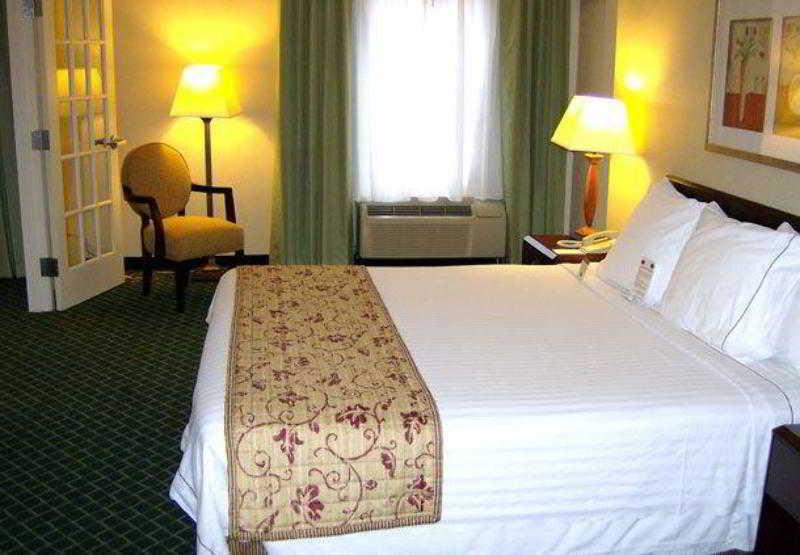 Fairfield Inn & Suites Butler Bilik gambar