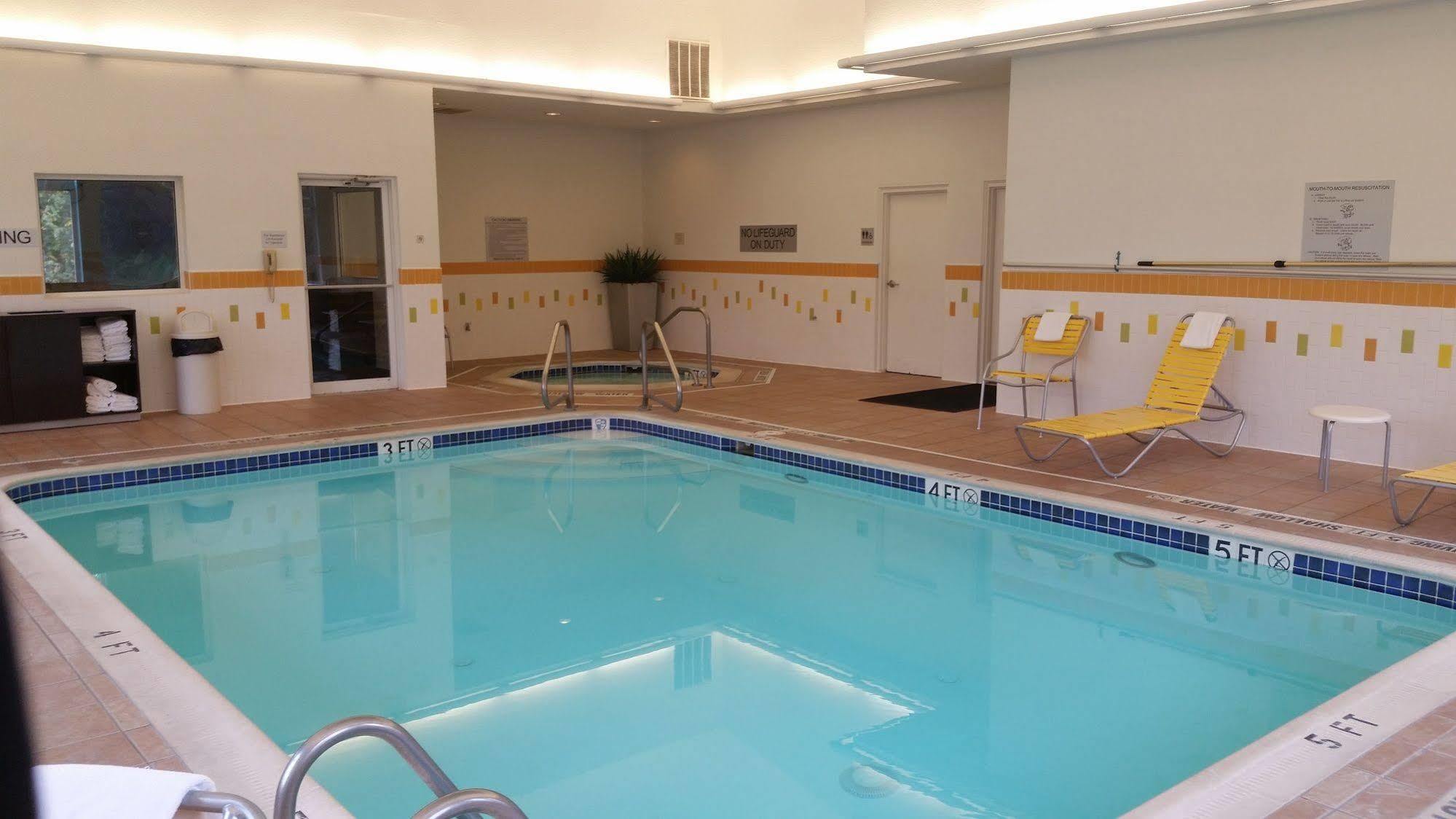 Fairfield Inn & Suites Butler Luaran gambar